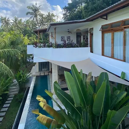 Exquisite Luxury Villa Candidasa